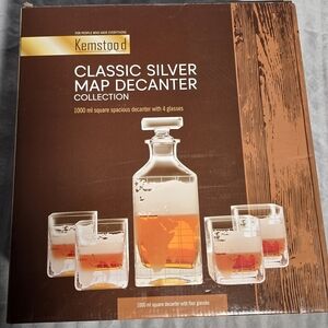 Kemstood 1000ml World Map Whiskey Decanter Set 4 Glasses 32oz Etched Bar Gift